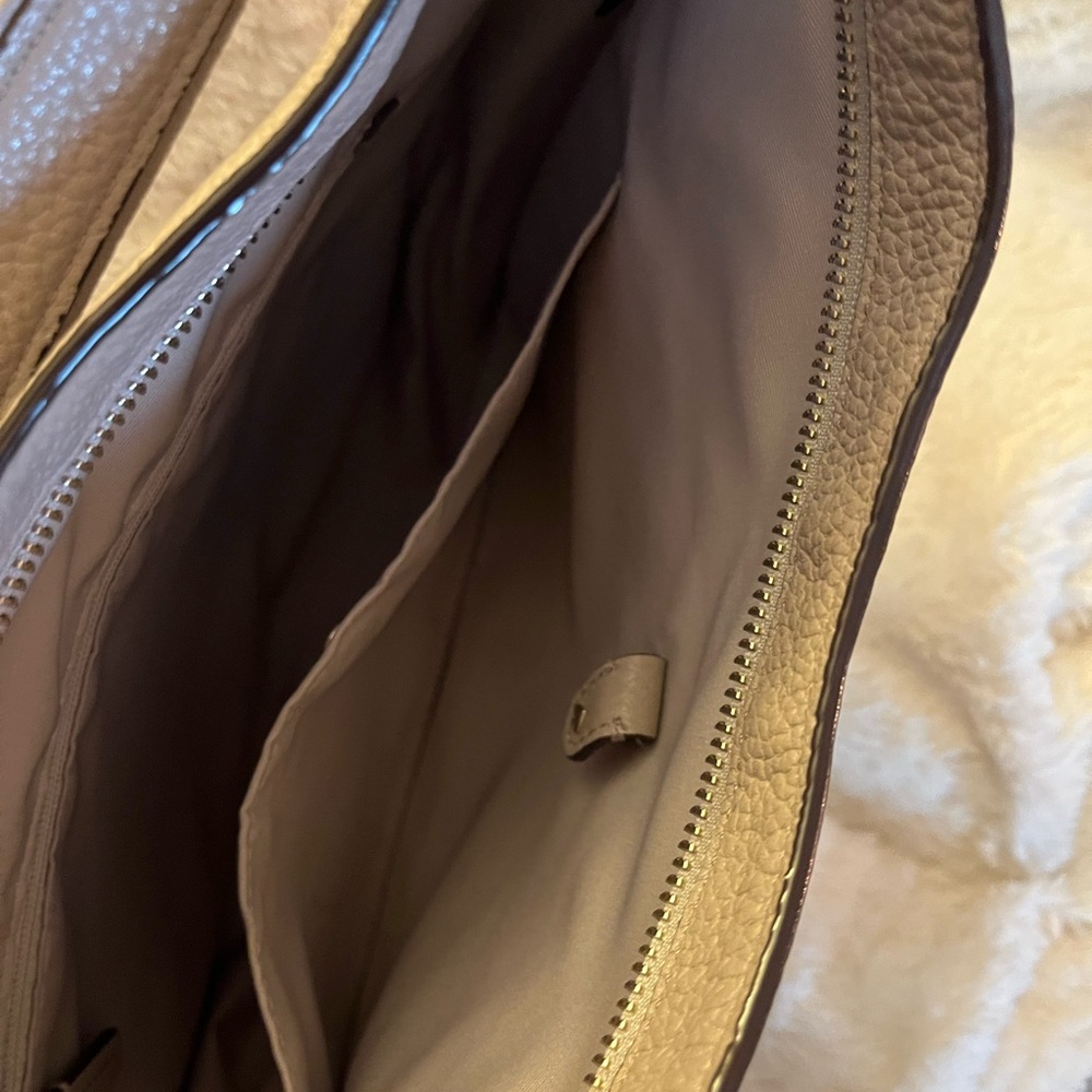 Kate Spade Soft Taupe Hobo Shoulder Bag . Cherry bag charm included 101/2x121/2 - Picture 8 of 16